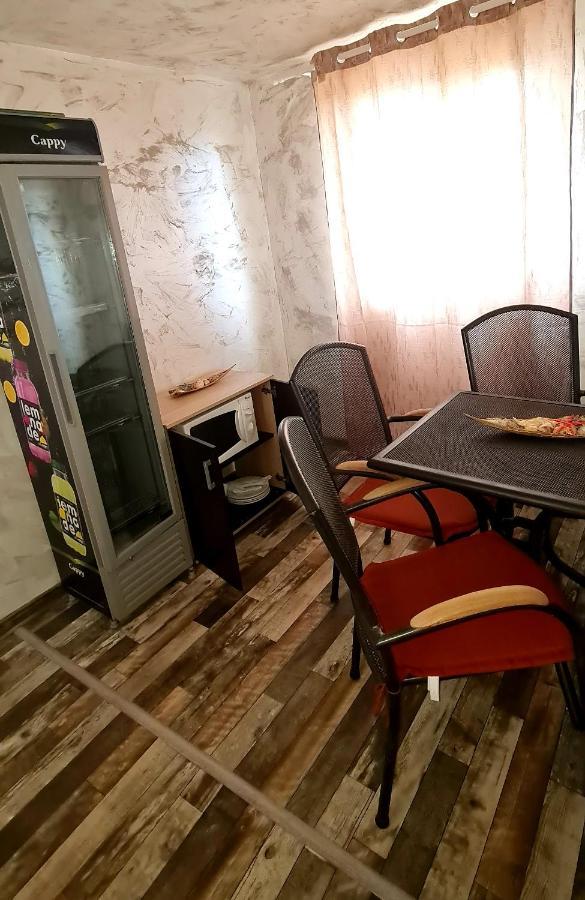 Lazy Lounge Apartments Mangalia Ngoại thất bức ảnh