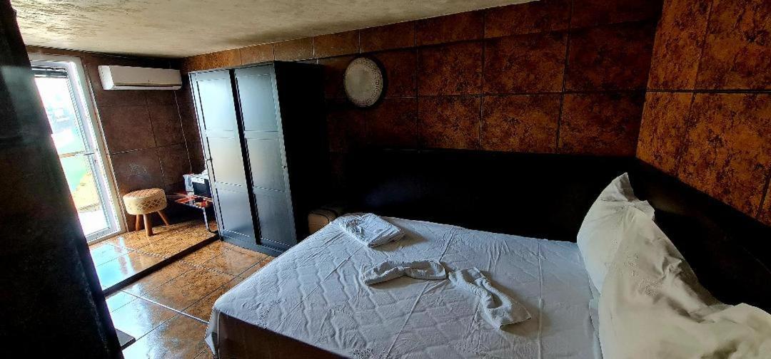 Lazy Lounge Apartments Mangalia Ngoại thất bức ảnh