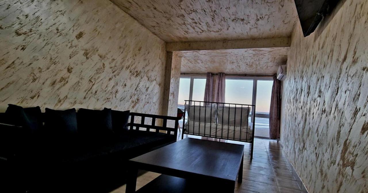Lazy Lounge Apartments Mangalia Ngoại thất bức ảnh